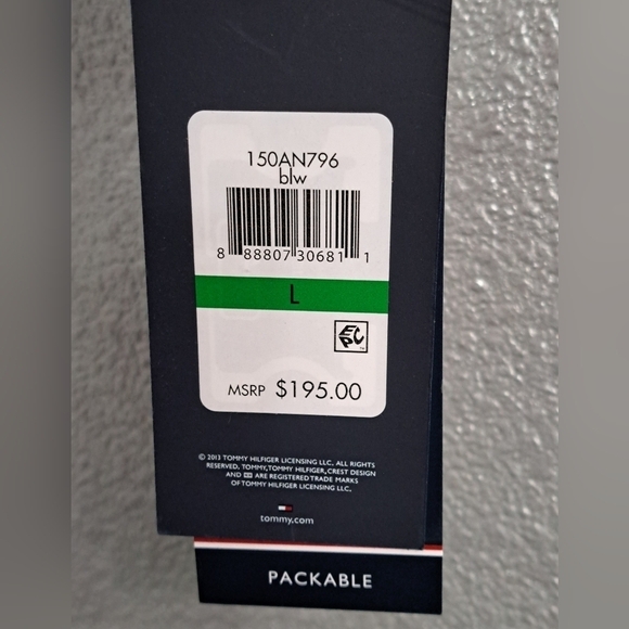 NWT Men's Insulated Two Tone Puffer Jacket by Tommy Hilfiger Size L - Picture 9 of 16